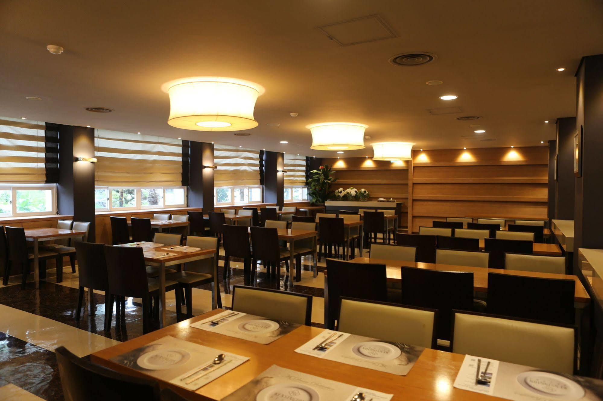 Kensington Resort Jeju Hanlim Екстериор снимка